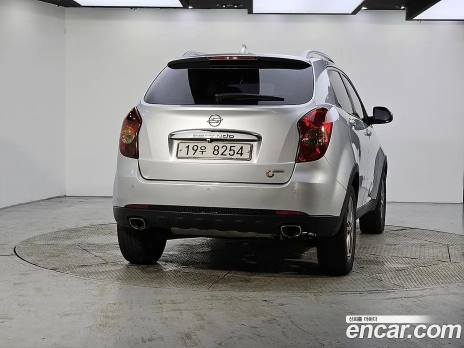 SsangYong Korando 2011 2.0 автомат (гидро), фото 3