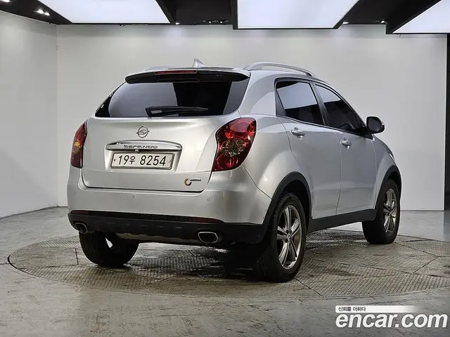 SsangYong Korando 2011 2.0 автомат (гидро), миниатюра 4
