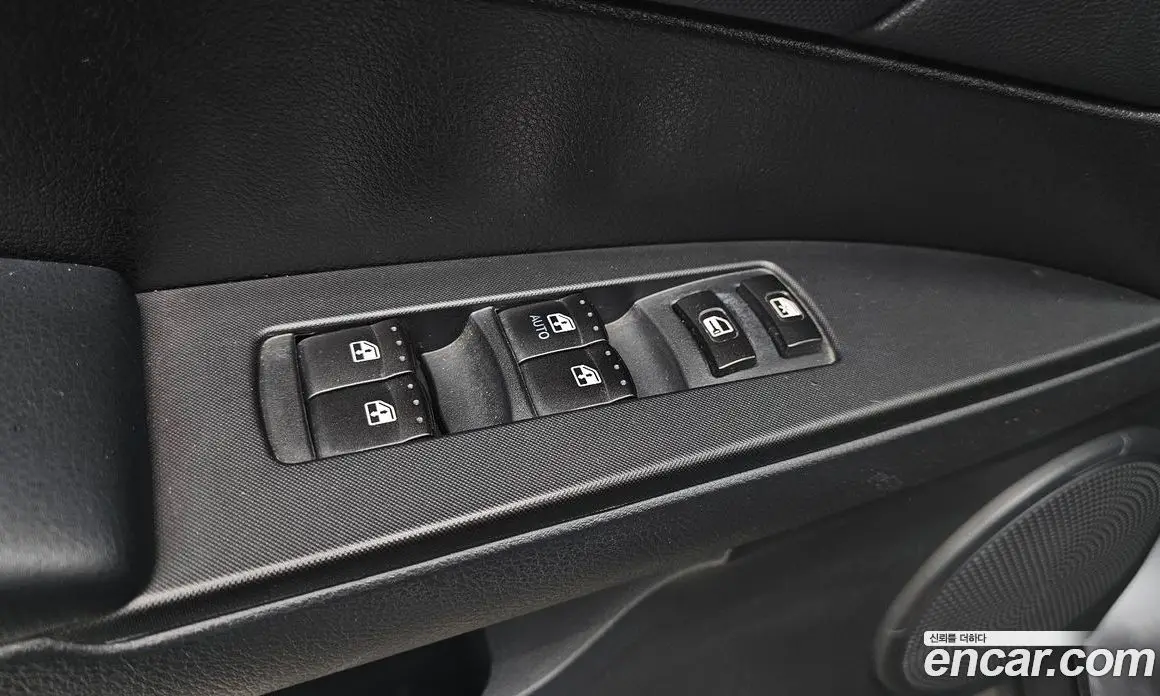 SsangYong Korando 2012 2.0 автомат (гидро), фото 29