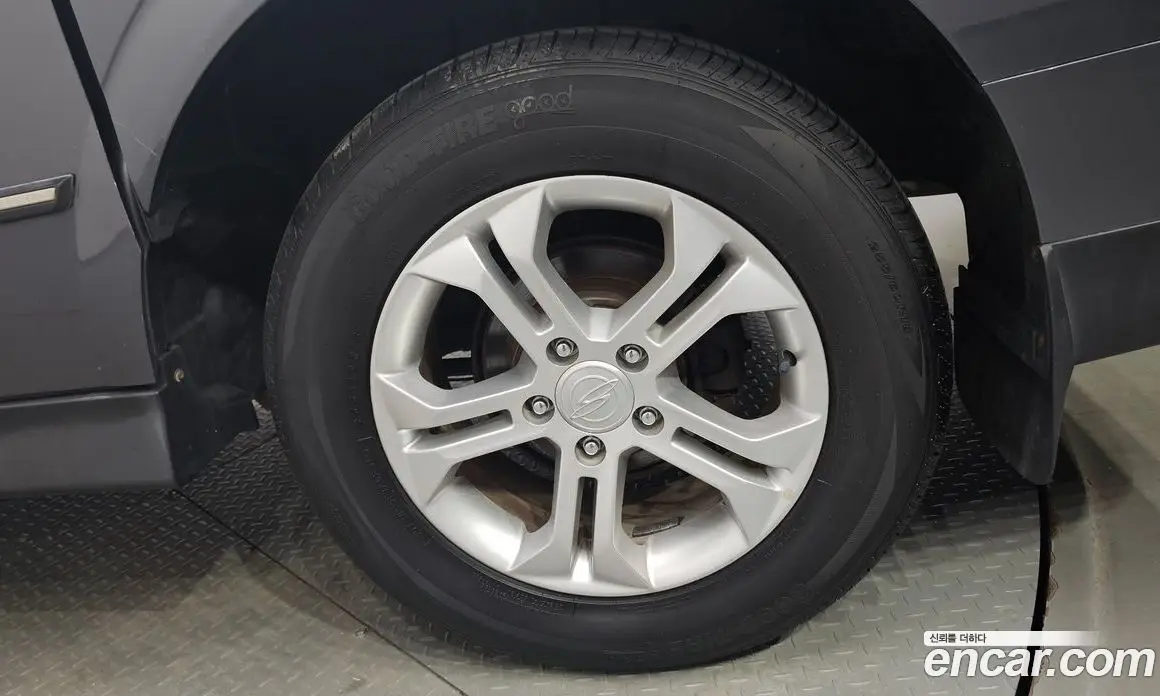 SsangYong Korando 2012 2.0 автомат (гидро), фото 7