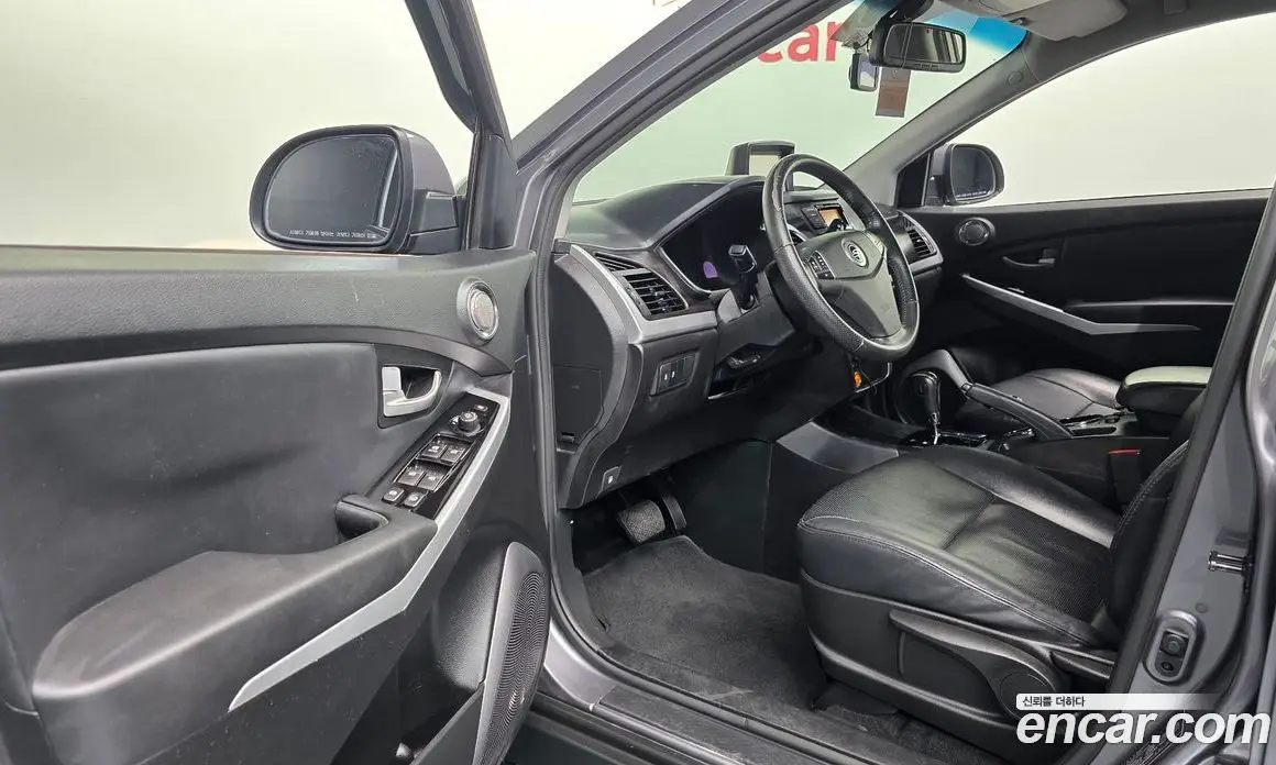 SsangYong Korando 2014 2.0 автомат (гидро), фото 13