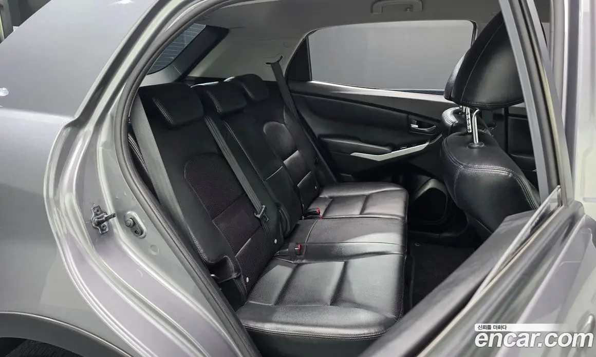 SsangYong Korando 2014 2.0 автомат (гидро), фото 17