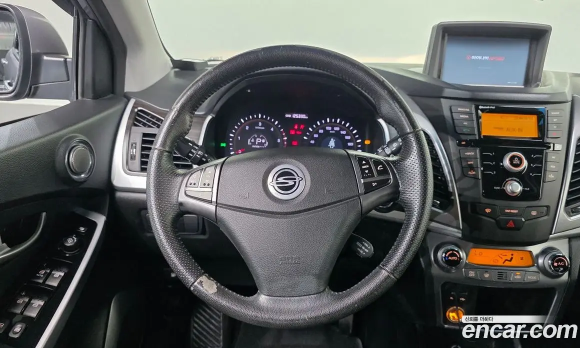SsangYong Korando 2014 2.0 автомат (гидро), фото 19