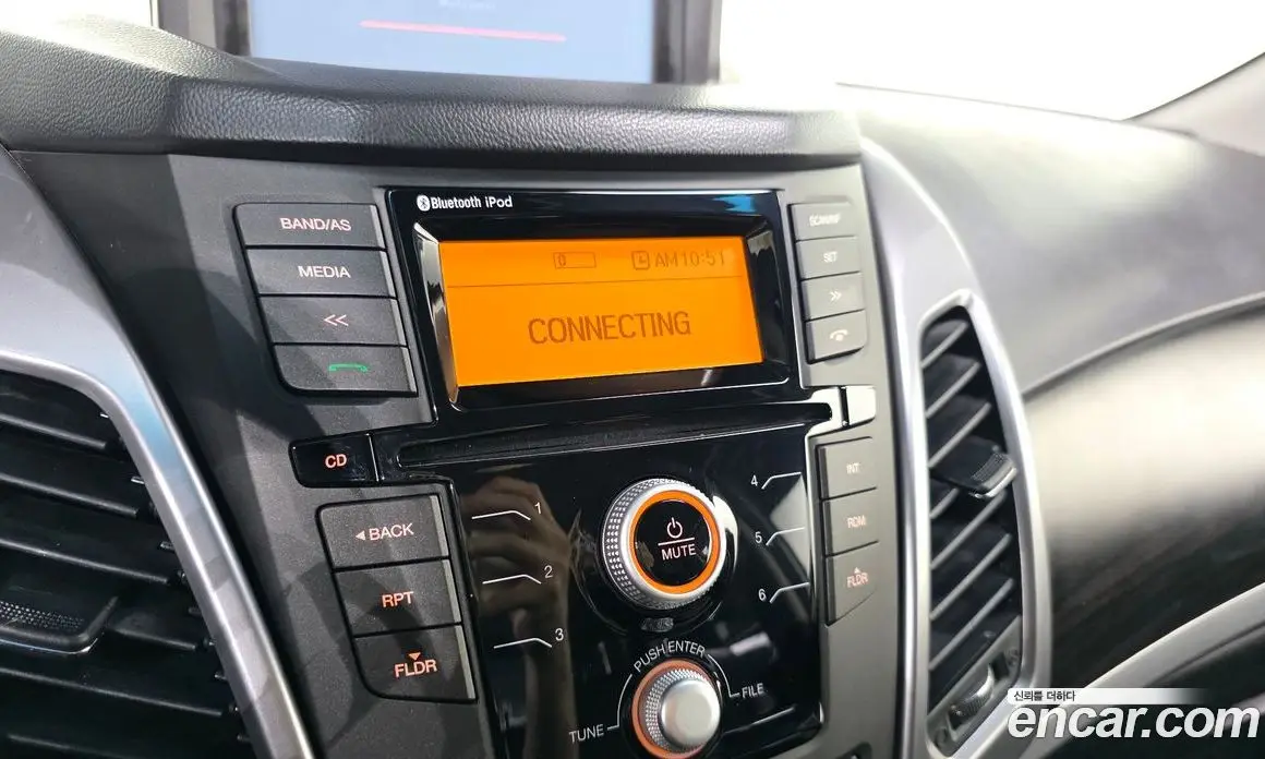 SsangYong Korando 2014 2.0 автомат (гидро), фото 21