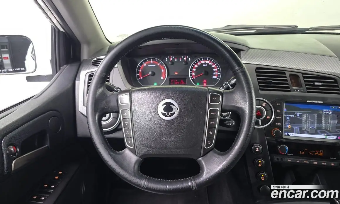 SsangYong Korando 2014 2.0 автомат (гидро), фото 15