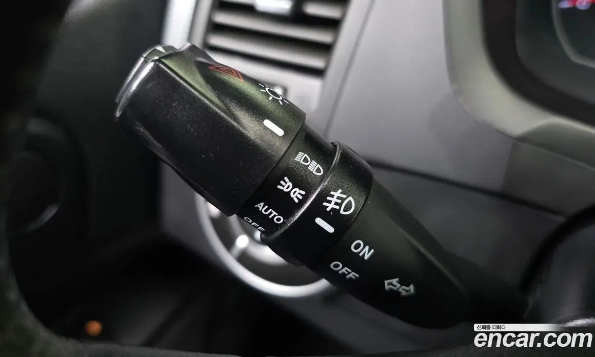 SsangYong Korando 2014 2.0 автомат (гидро), фото 16