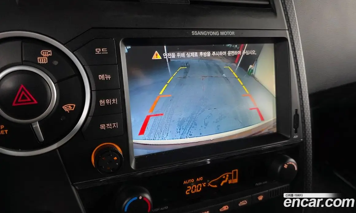 SsangYong Korando 2015 2.0 автомат (гидро), фото 15