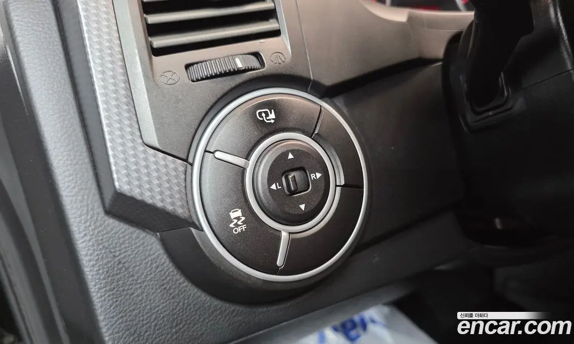 SsangYong Korando 2015 2.0 автомат (гидро), фото 22