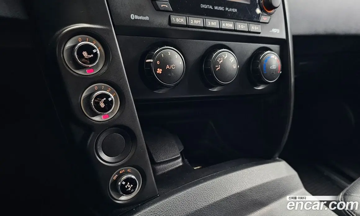 SsangYong Korando 2017 2.2 автомат (гидро), фото 16