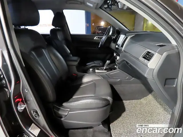 SsangYong Rexton 2018 2.2 автомат (гидро), миниатюра 8