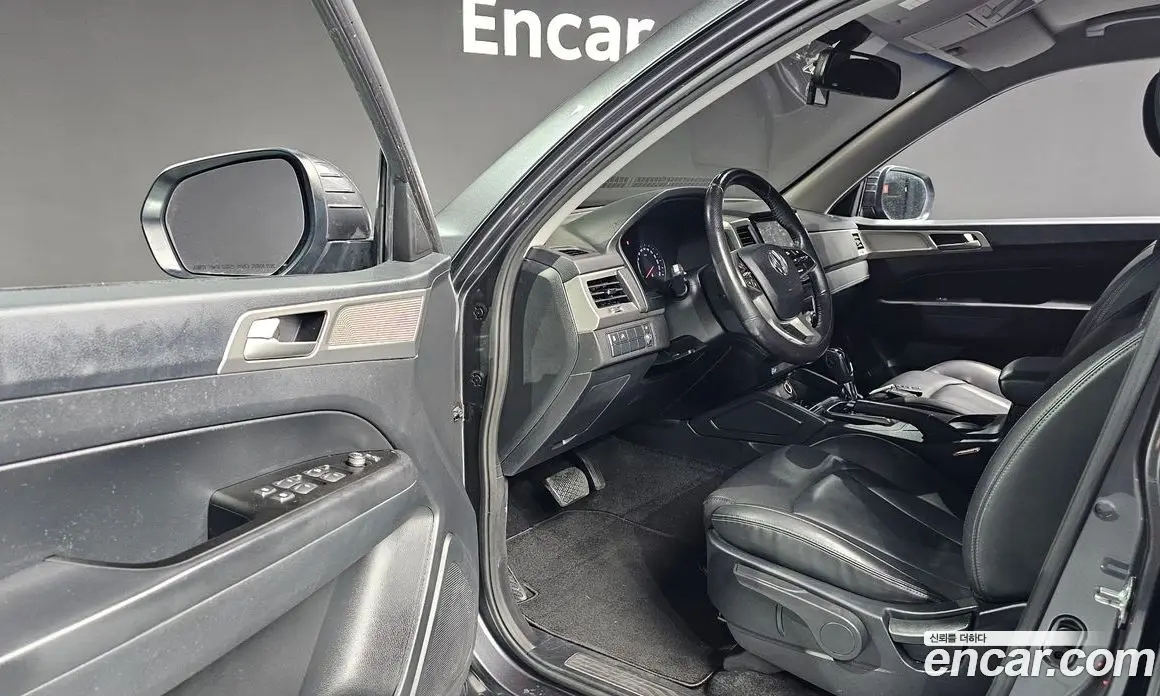 SsangYong Rexton 2018 2.2 автомат (гидро), фото 11