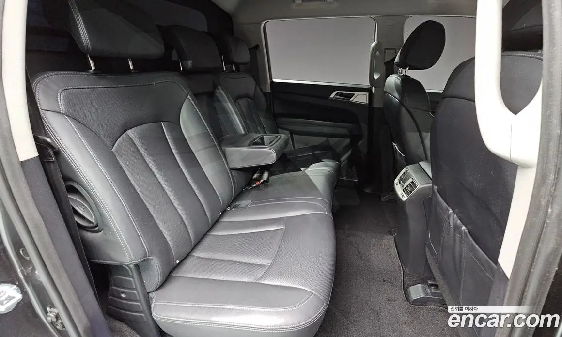 SsangYong Rexton 2018 2.2 автомат (гидро), фото 18