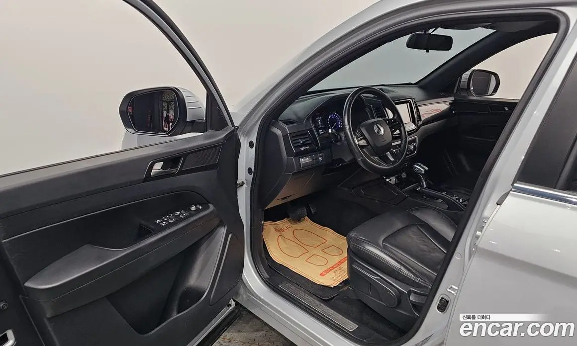 SsangYong Rexton 2019 2.2 автомат (гидро), фото 13