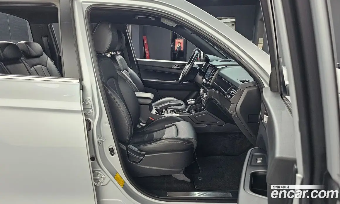 SsangYong Rexton 2019 2.2 автомат (гидро), фото 16