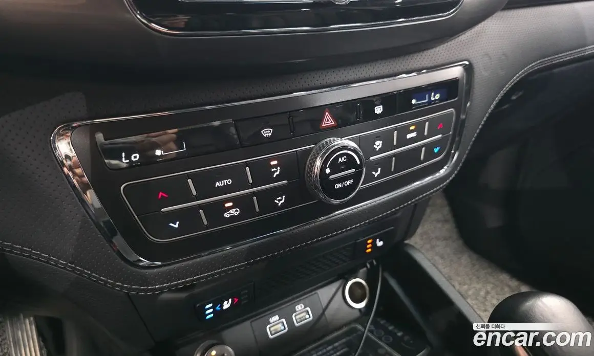 SsangYong Rexton 2023 2.2 автомат (гидро), фото 22