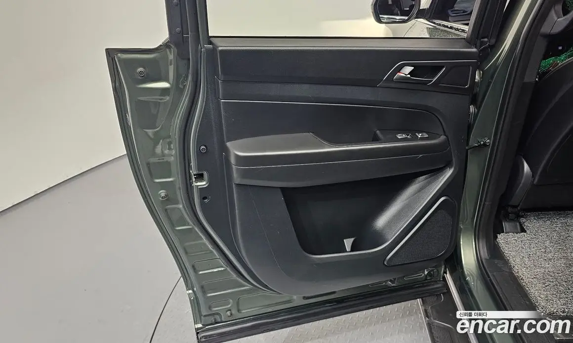 SsangYong Rexton 2023 2.2 автомат (гидро), фото 14