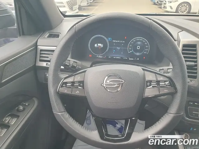 SsangYong Rexton 2023 2.2 автомат (гидро), миниатюра 11