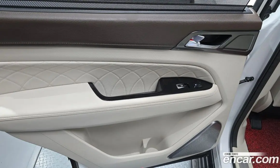 SsangYong Rexton 2024 2.2 автомат (гидро), фото 15