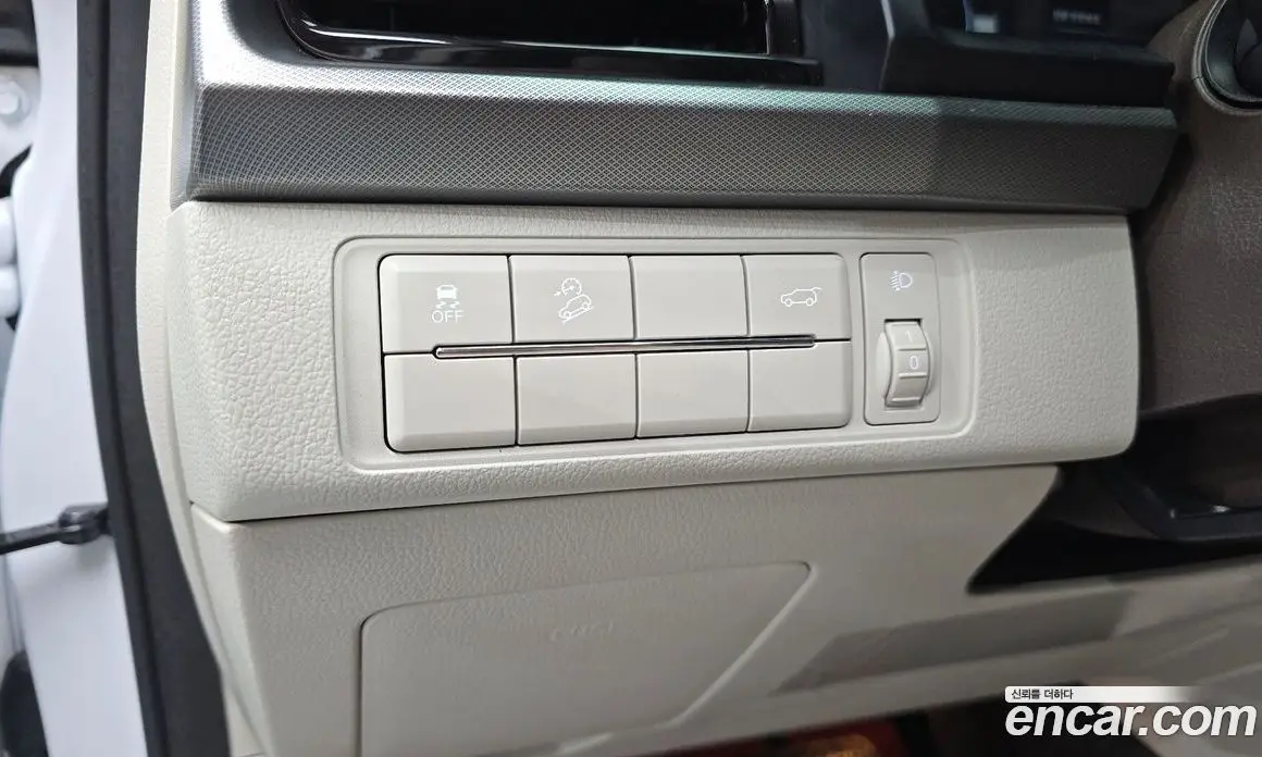 SsangYong Rexton 2024 2.2 автомат (гидро), фото 33