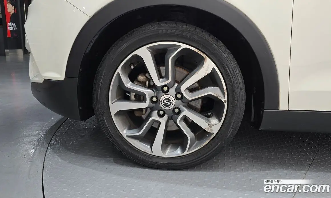 SsangYong TIBOLI 2015 1.6 автомат (гидро), фото 5