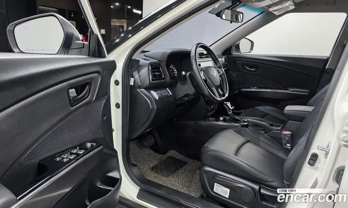 SsangYong TIBOLI 2020 1.5 автомат (гидро), фото 12