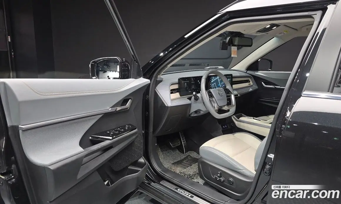 SsangYong Torres 2024 0.1 автомат (гидро), фото 13