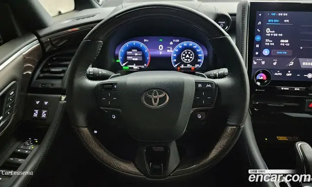 Toyota Alphard 2025 2.5 автомат (гидро), миниатюра 6