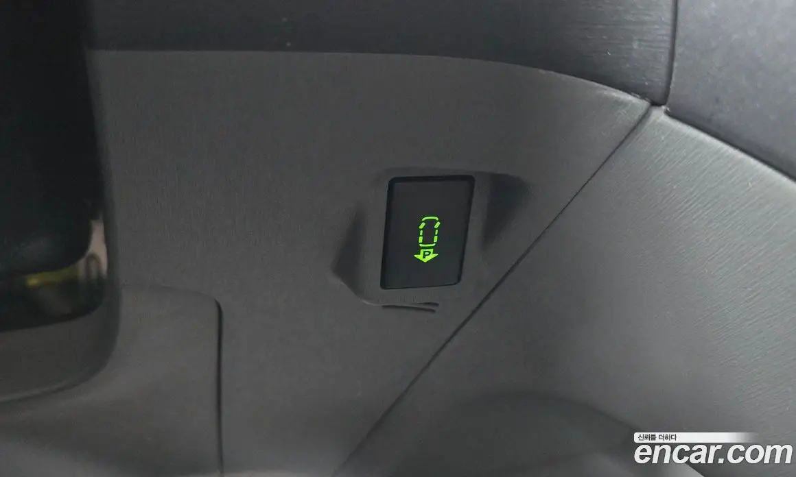 Toyota Prius 2010 1.8 автомат (гидро), фото 18
