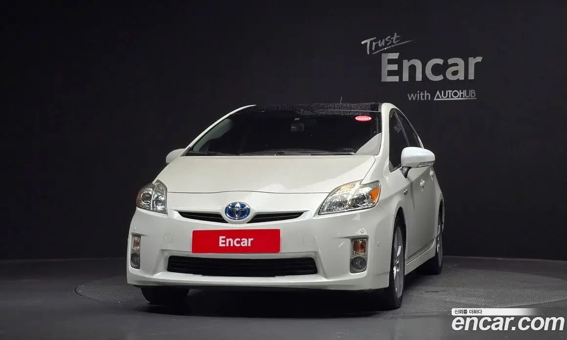 Toyota Prius 2010 1.8 автомат (гидро), фото 3