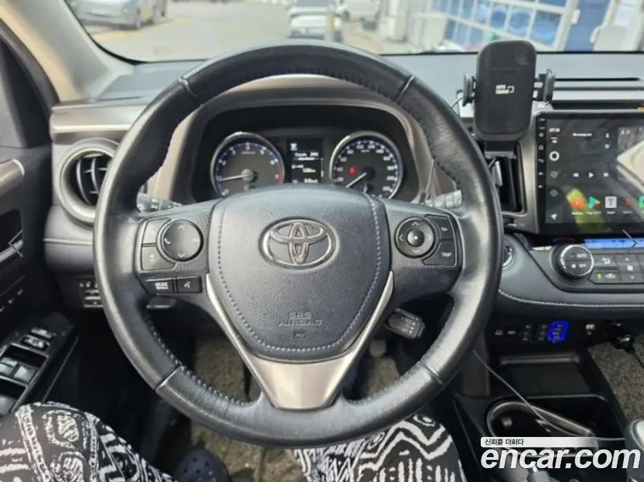 Toyota RAV4 2018 2.5 автомат (гидро), фото 11
