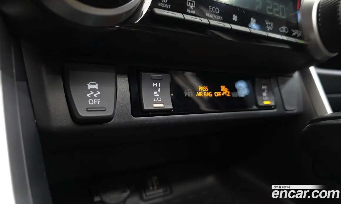 Toyota RAV4 2024 2.5 автомат (гидро), фото 32