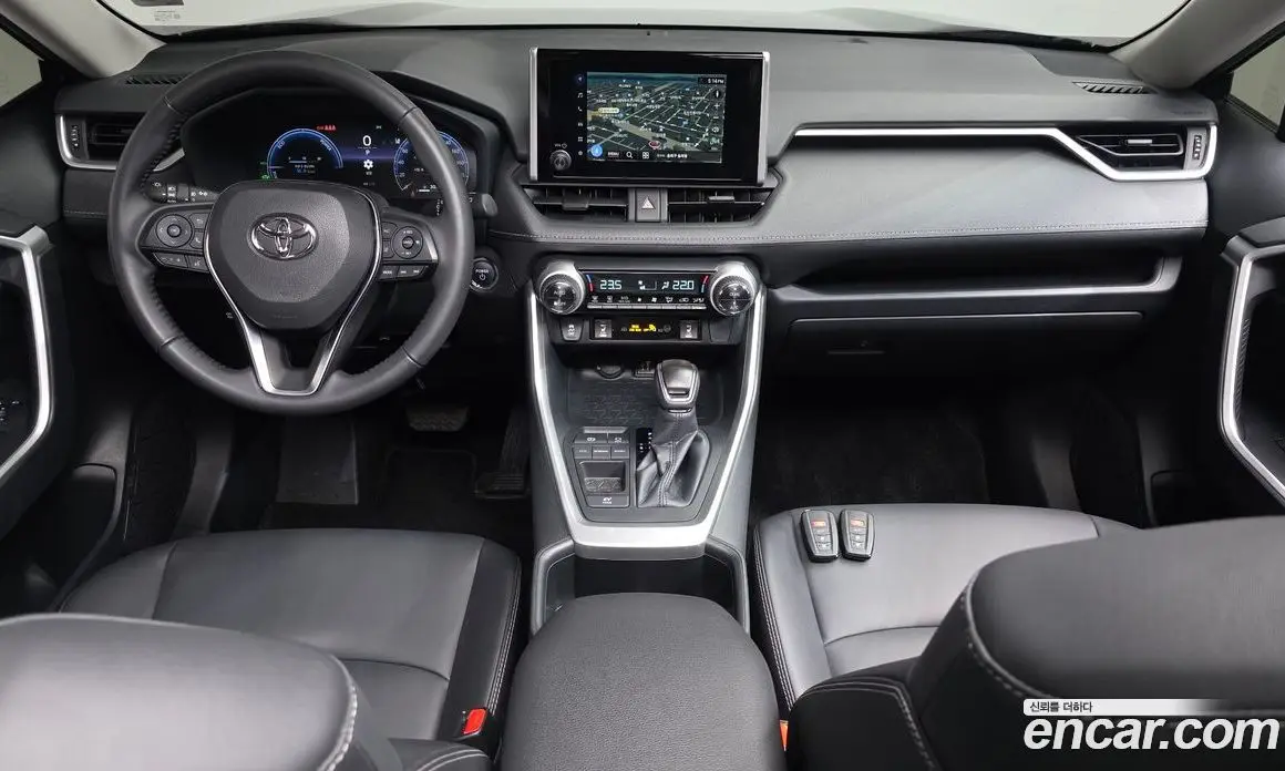 Toyota RAV4 2024 2.5 автомат (гидро), фото 9