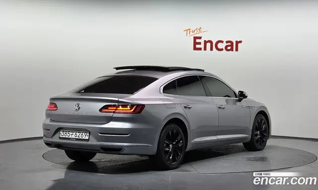 Volkswagen Arteon 2019 2.0 автомат (гидро), миниатюра 2