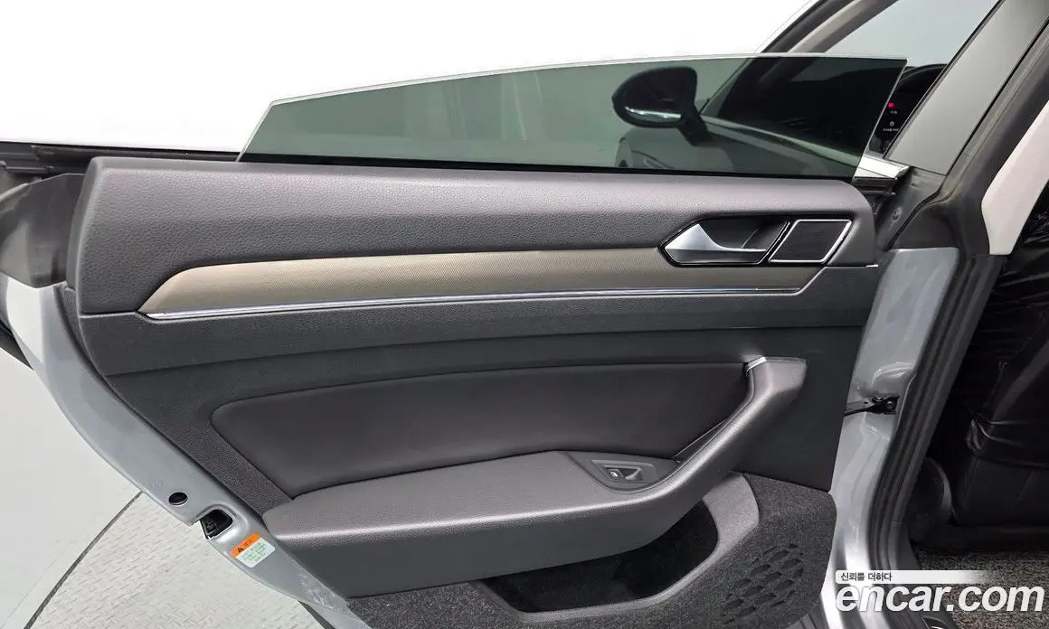 Volkswagen Arteon 2019 2.0 автомат (гидро), фото 15