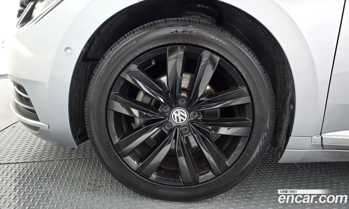 Volkswagen Arteon 2019 2.0 автомат (гидро), фото 5