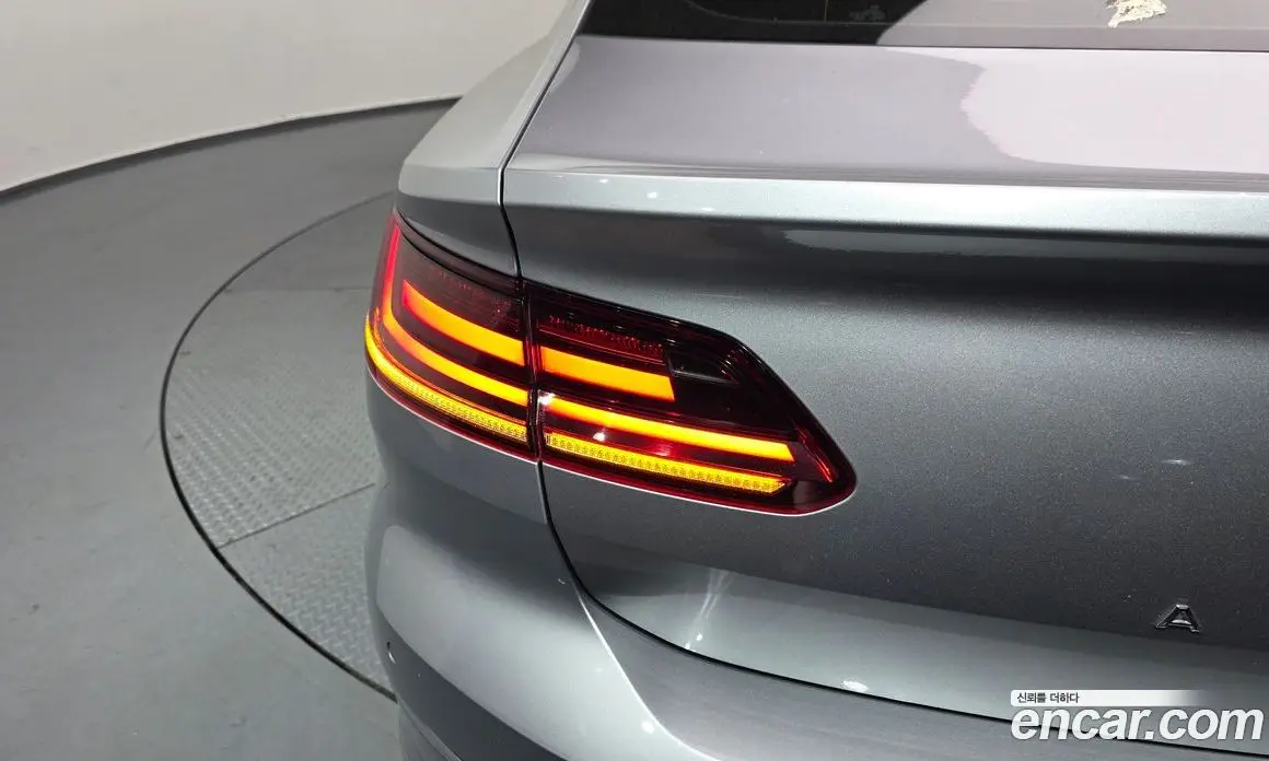 Volkswagen Arteon 2019 2.0 автомат (гидро), фото 9