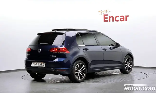 Volkswagen Golf 2015 2.0 автомат (гидро), миниатюра 2
