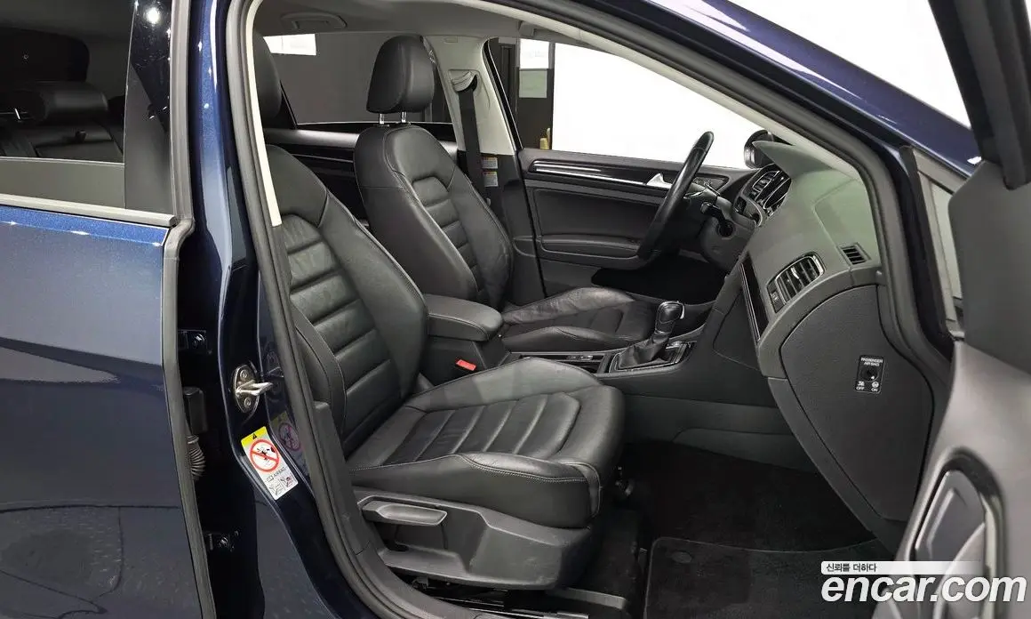 Volkswagen Golf 2015 2.0 автомат (гидро), фото 11