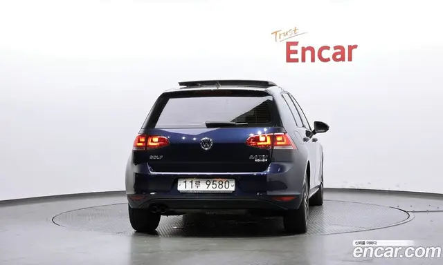 Volkswagen Golf 2015 2.0 автомат (гидро), миниатюра 4