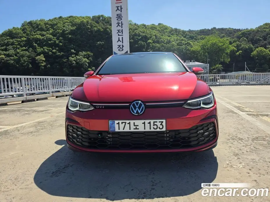 Volkswagen Golf 2024 2.0 автомат (гидро), фото 19