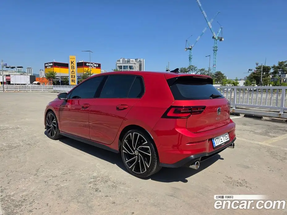 Volkswagen Golf 2024 2.0 автомат (гидро), фото 6