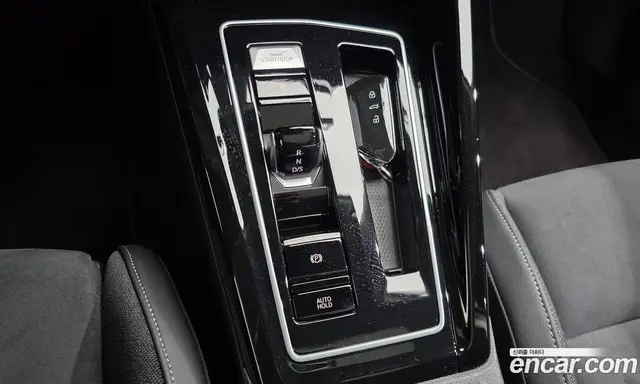 Volkswagen Golf 2025 2.0 автомат (гидро), миниатюра 9