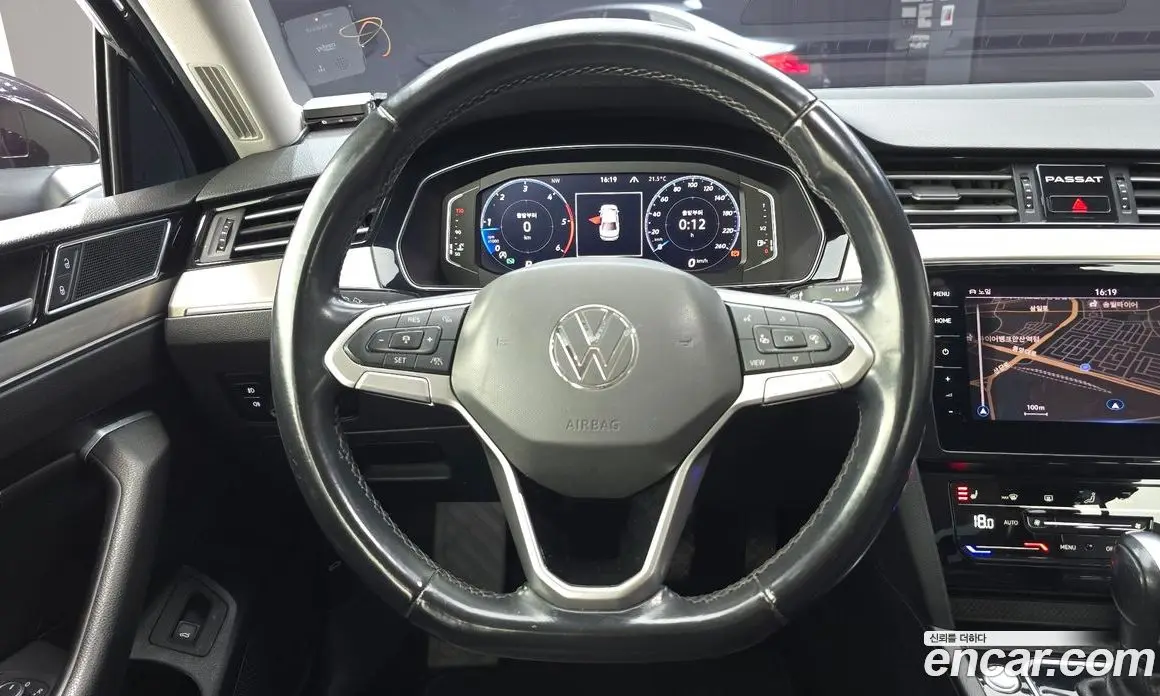 Volkswagen Passat 2021 2.0 автомат (гидро), фото 13