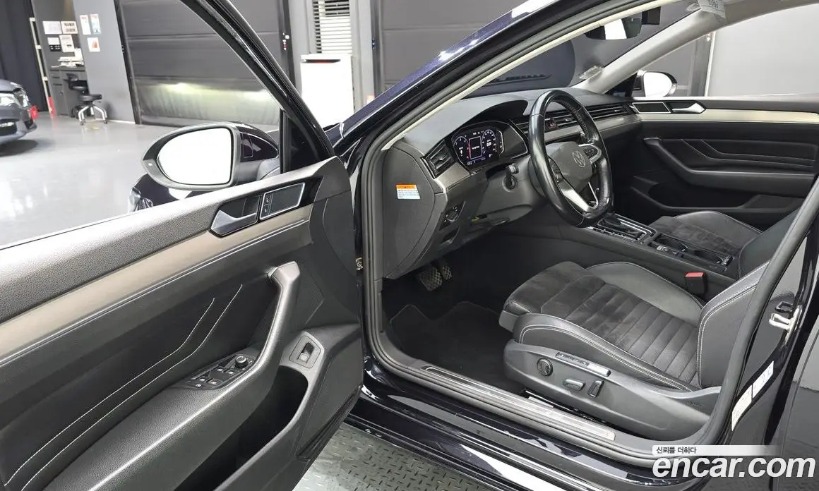 Volkswagen Passat 2021 2.0 автомат (гидро), фото 10