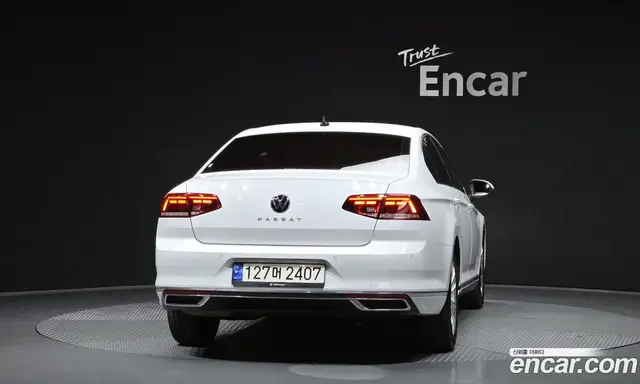 Volkswagen Passat 2021 2.0 автомат (гидро), миниатюра 4 Volkswagen Passat 2021 2.0 автомат (гидро), миниатюра 4