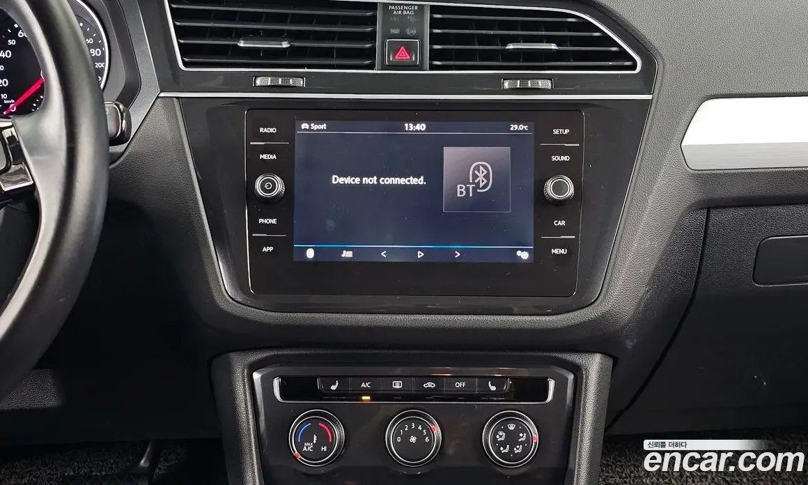 Volkswagen Tiguan 2018 2.0 автомат (гидро), фото 20