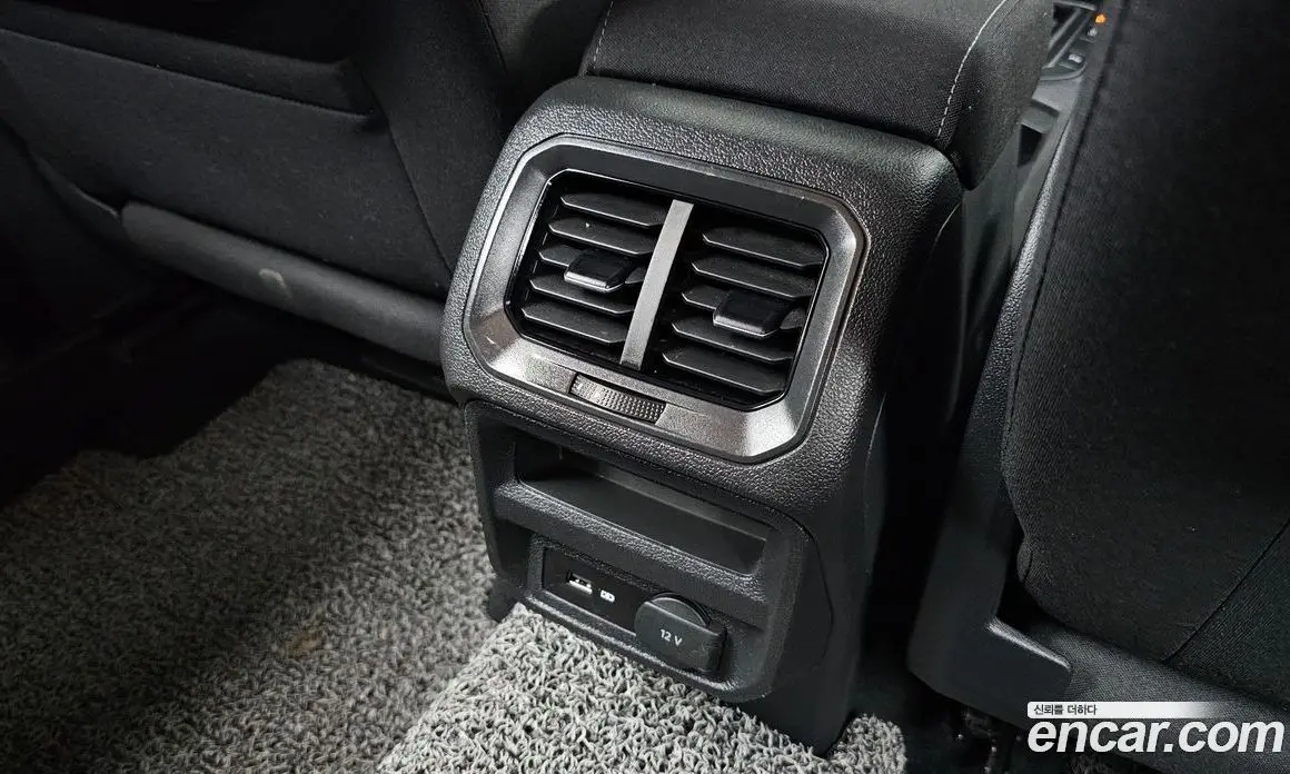Volkswagen Tiguan 2018 2.0 автомат (гидро), фото 25