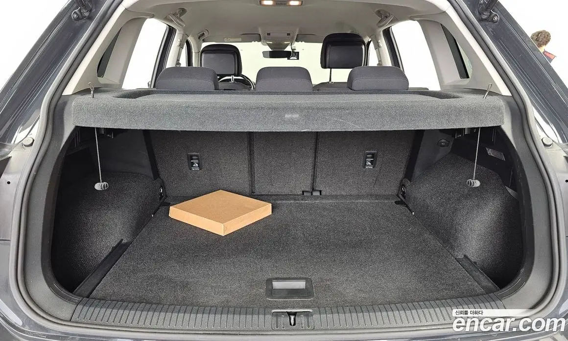 Volkswagen Tiguan 2018 2.0 автомат (гидро), фото 26