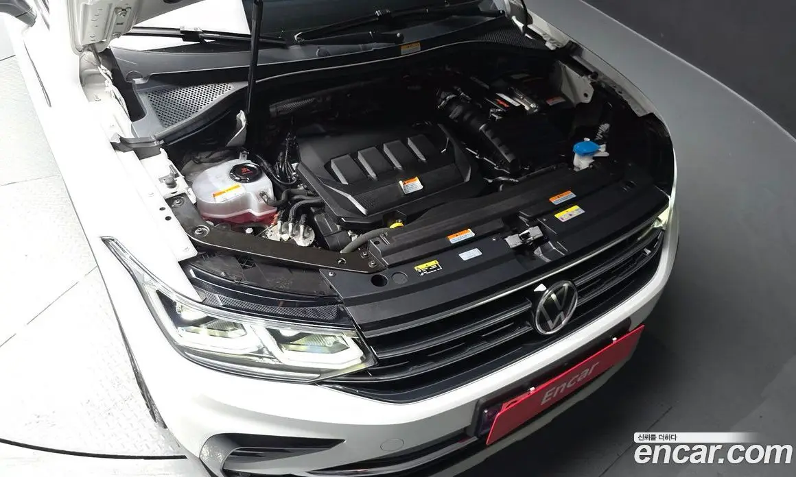 Volkswagen Tiguan 2021 2.0 автомат (гидро), фото 5