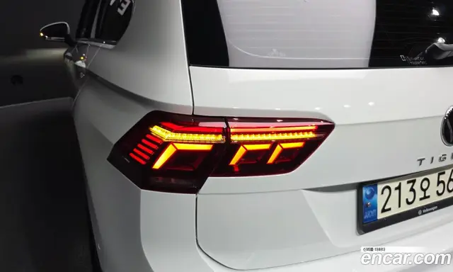 Volkswagen Tiguan 2021 2.0 автомат (гидро), миниатюра 8